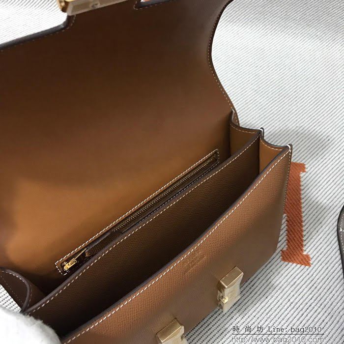 HERMES愛馬仕 H空姐包 進口原廠EP皮 頂級蜜蠟製作 街拍必備單品 土黃金銀 單肩斜挎包  Ama1580